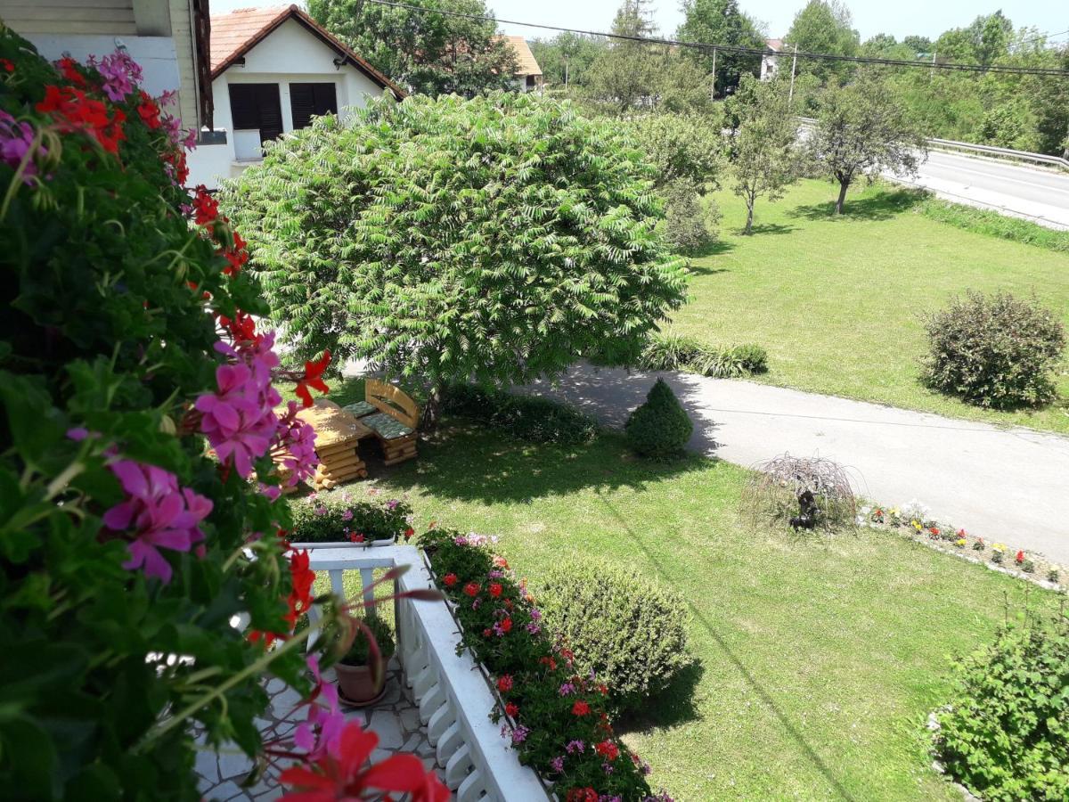 Hotel Ranch Terra Irinovac Exterior foto